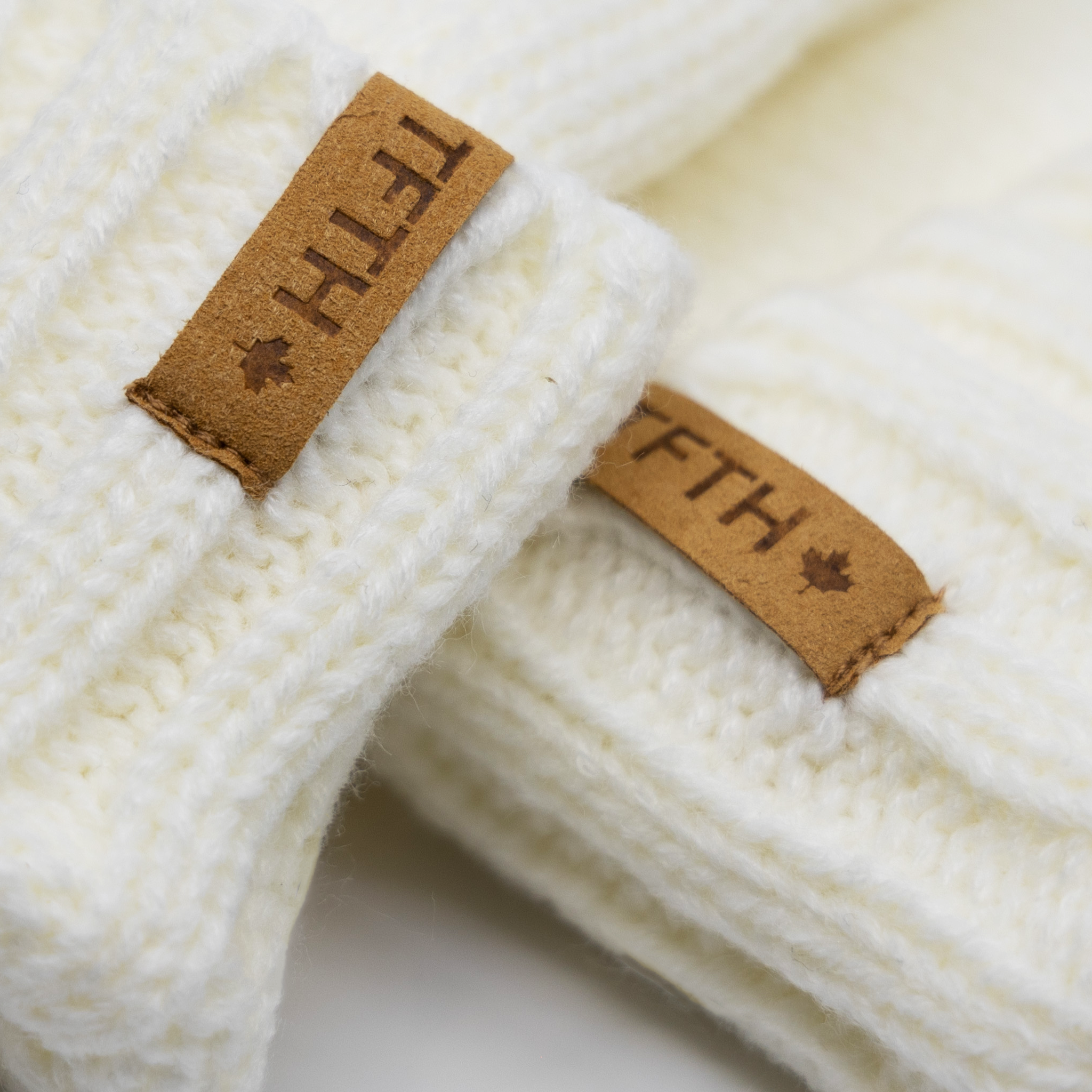 Mittens Lock Classic Mittens – Toques From The Heart
